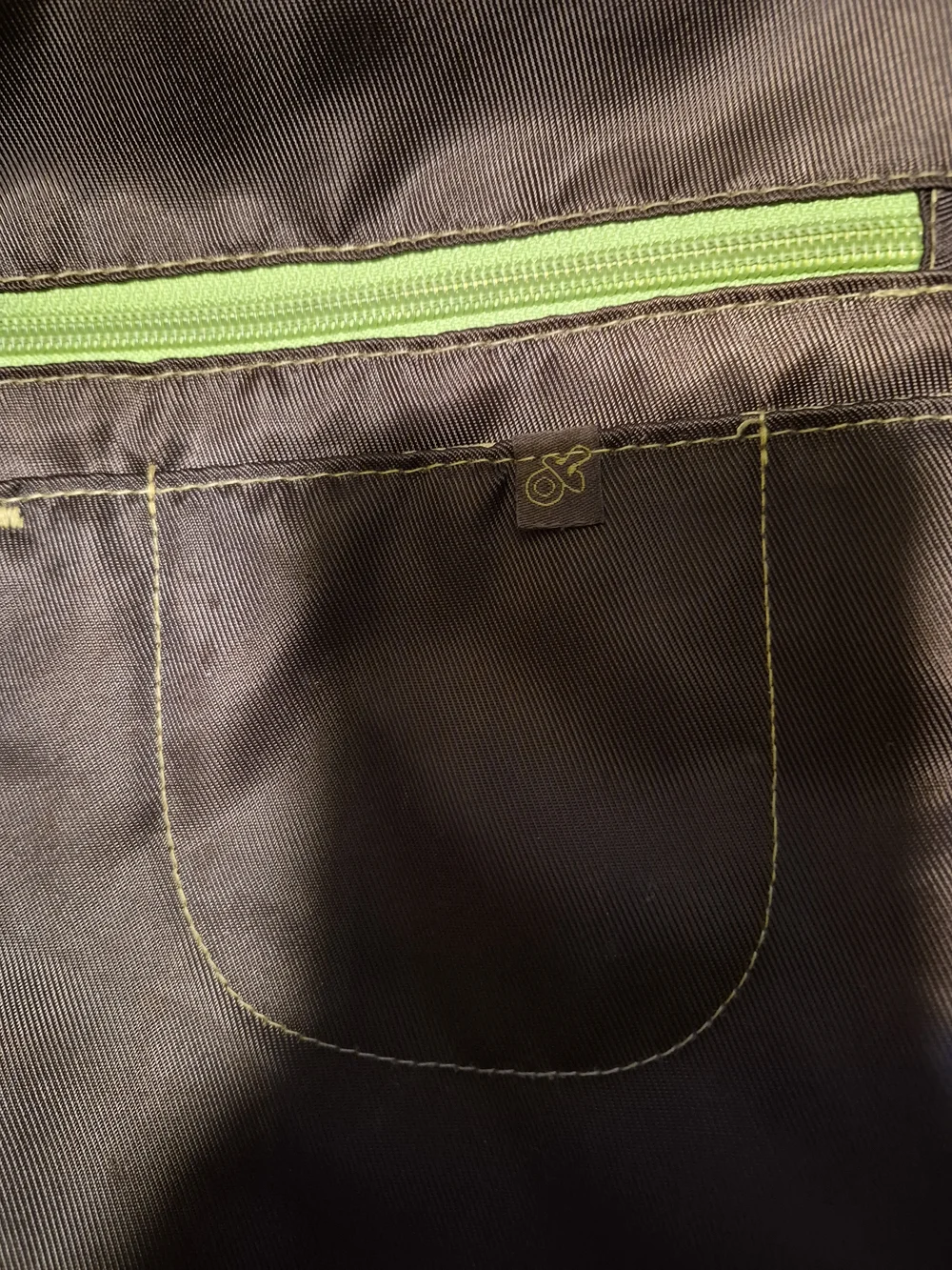 Fisher-Price Fastfinder Messenger Diaper Bag Brown & Green